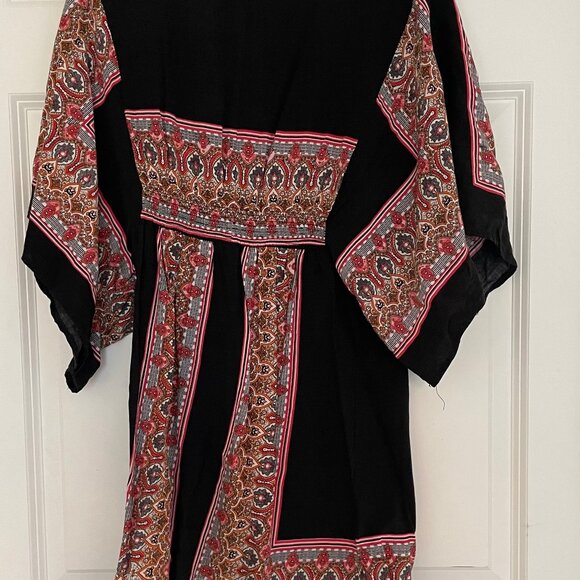 Mile Gabrielle Black and red boho mini summer dress - Picture 2 of 2